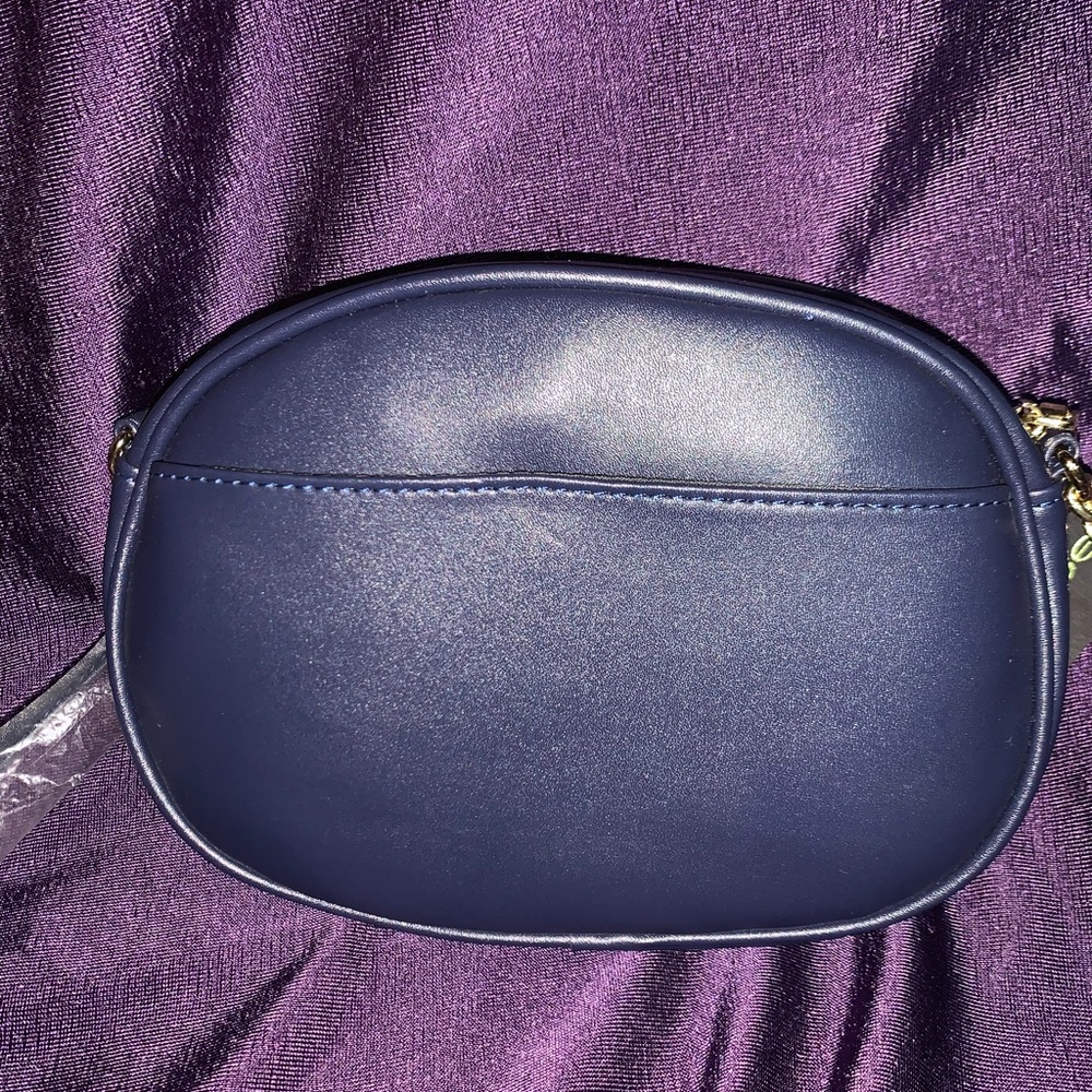 bebe Sophia Quilted Canteen Crossbody - Picture 7 of 7